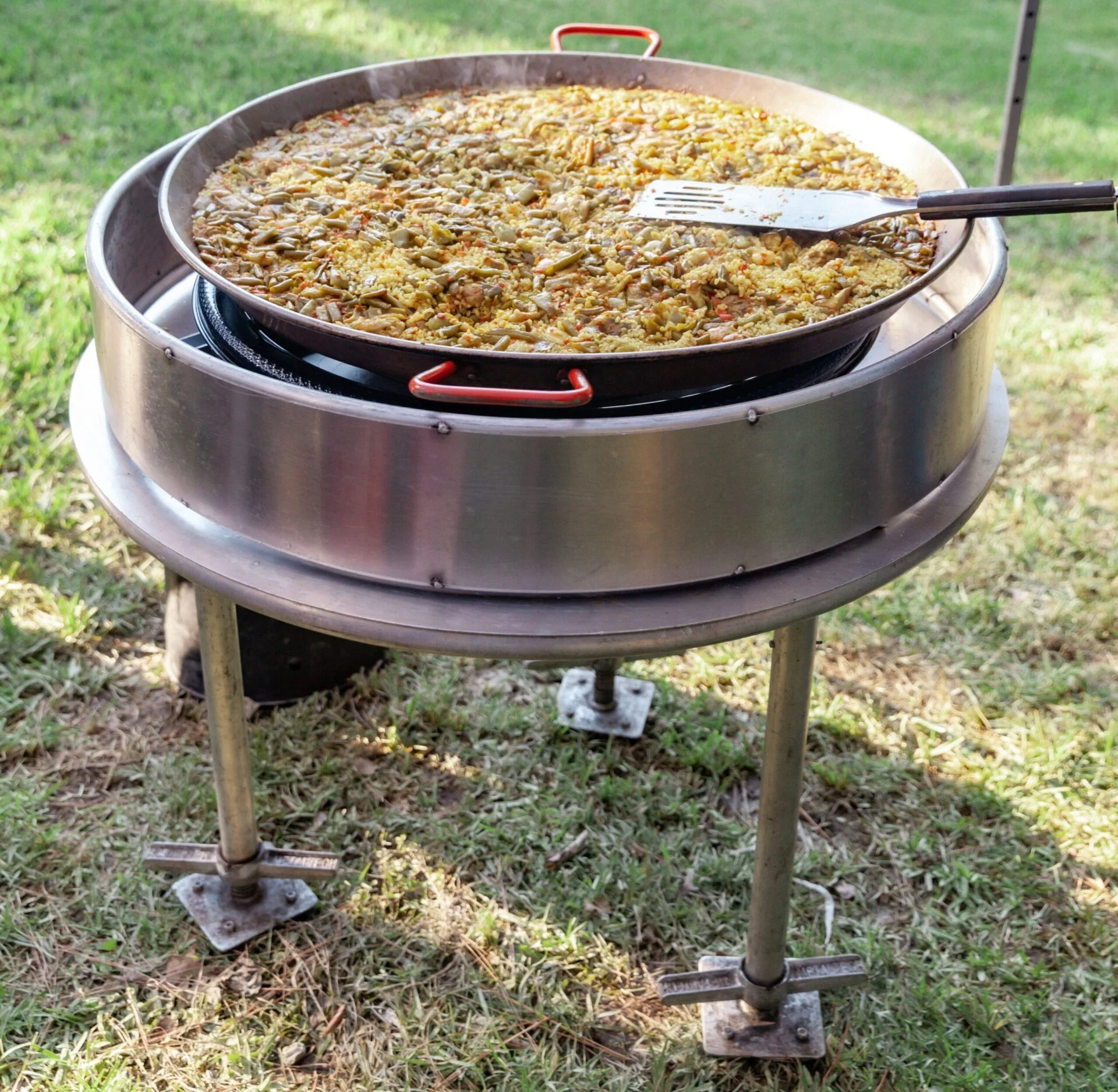 Adjustable Paella Stand